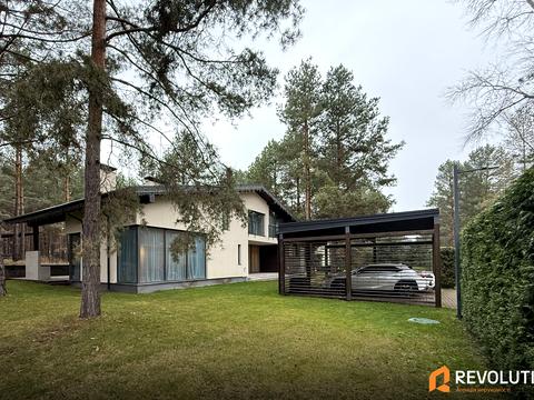 будинок за адресою с. Лебедівка, Набережна вул.