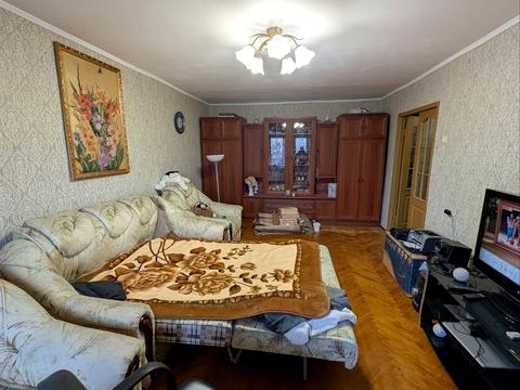 квартира за адресою Петра Радченка вул., 8