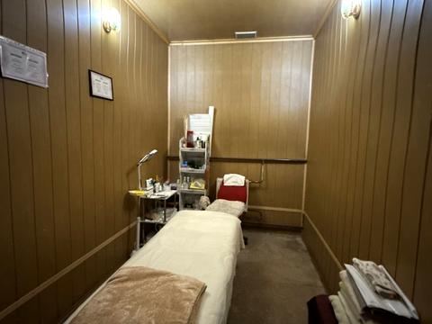 комерційна за адресою Силікатників, 13