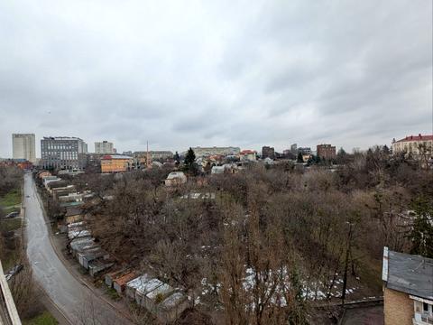 квартира за адресою Петра Радченка вул., 8