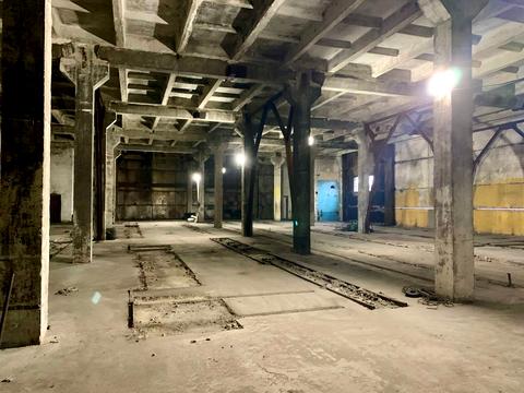 комерційна за адресою Деревлянська вул. (Кірінаківська), 20