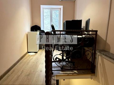 коммерческая по адресу Хрестовый пер. (Николая Гайцана ул.), 8/9