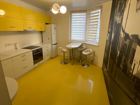 квартира за адресою Київ, Василя Симоненка вул., 5-А