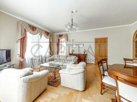 квартира за адресою Київ, Обсерваторна вул., 10