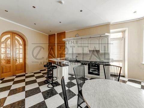 квартира за адресою Київ, Обсерваторна вул., 10