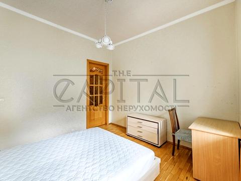 квартира за адресою Київ, Обсерваторна вул., 10