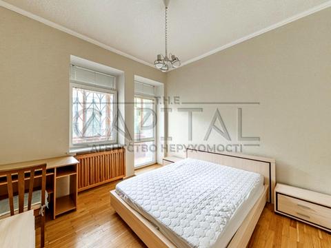 квартира за адресою Київ, Обсерваторна вул., 10