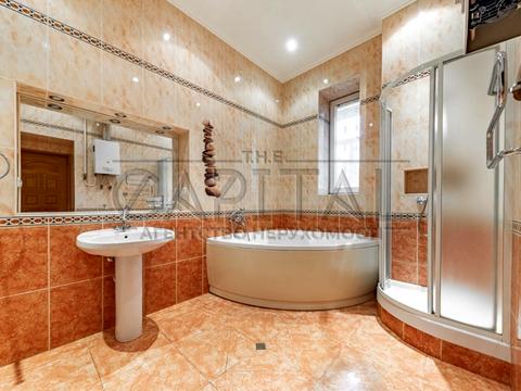 квартира за адресою Київ, Обсерваторна вул., 10