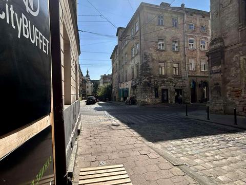 комерційна за адресою Львів, Івана Федоровича вул., 11