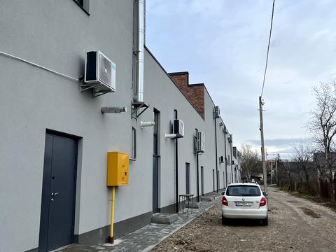 коммерческая по адресу Владимира Ивасюка ул., 19