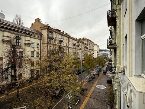 квартира за адресою Євгена Чикаленка вул. (Пушкінська), 7