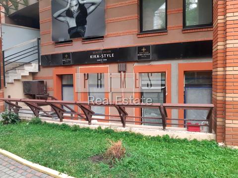 коммерческая по адресу Леси Украинки бульв., 30-Б