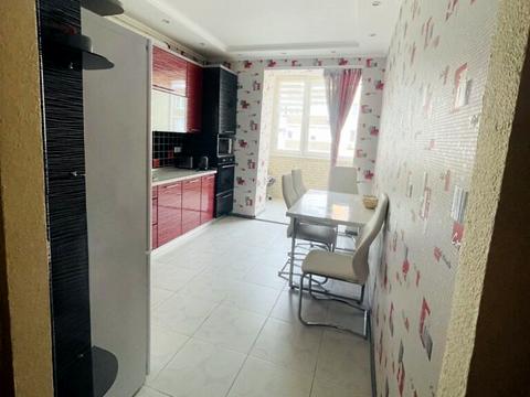 квартира за адресою Зарічанська вул., 11л