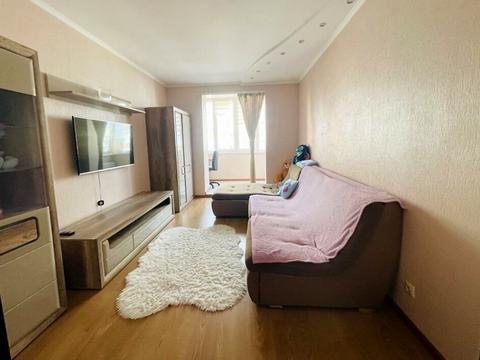 квартира за адресою Зарічанська вул., 11л