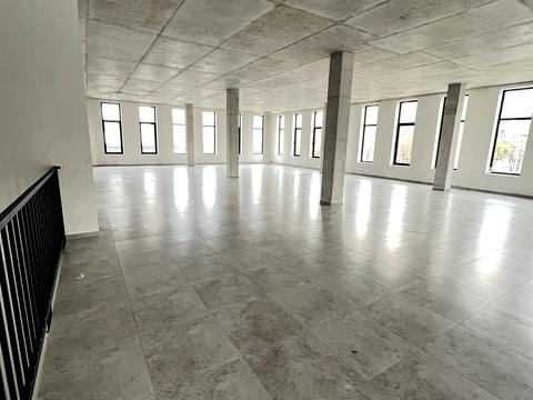 комерційна за адресою Володимира Івасюка вул., 19