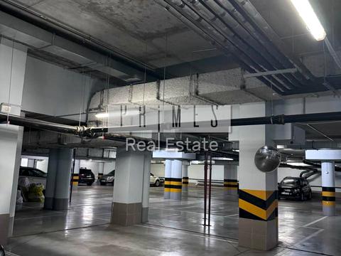 паркоместо по адресу Андрея Верхогляда ул. (Михайла Драгомирова), 12