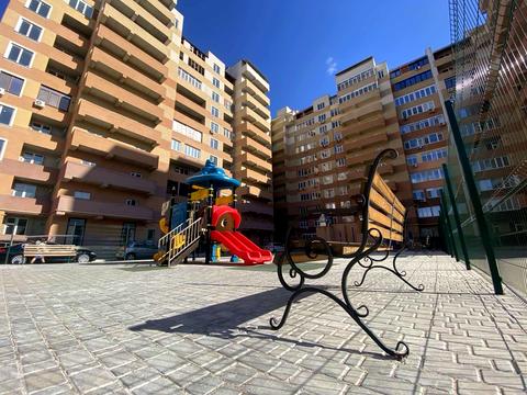 квартира за адресою Зоопаркова вул., 8в