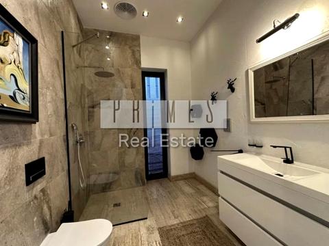 будинок за адресою Квітнева вул.