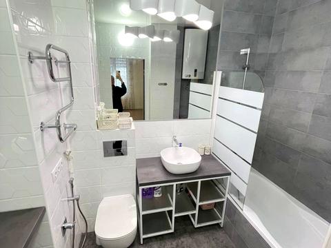 квартира по адресу Полковника Гуляева просп. (Маршала Жукова), 111