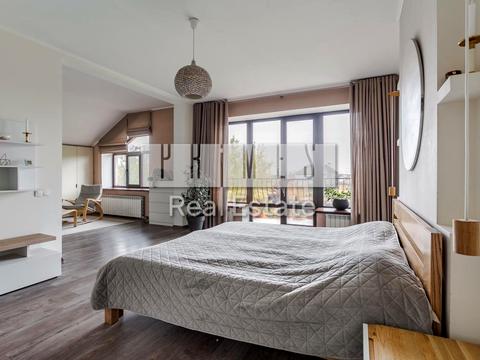 будинок за адресою Святкова вул.