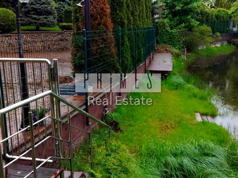 будинок за адресою 133-тя Садова вул.