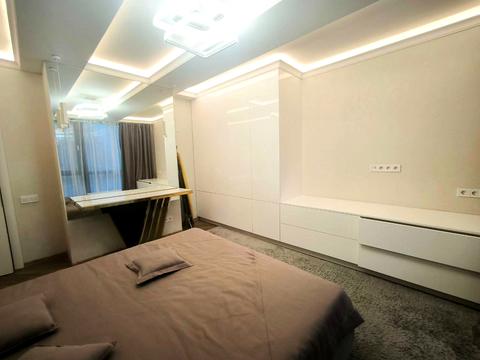 квартира за адресою Андрія Гулого-Гуленка вул. (Віце-адмірала Азарова), 6