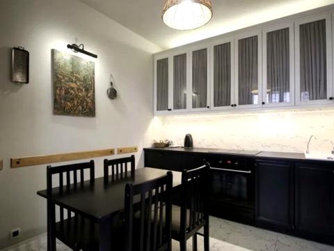 квартира за адресою Дніпровська набережна вул., 1