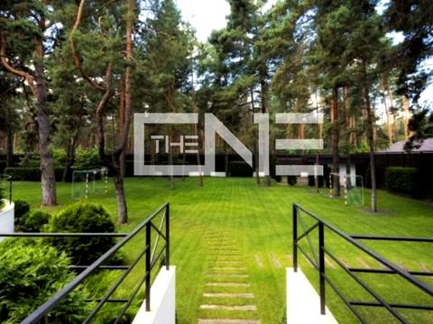 будинок за адресою Берегова вул., 10