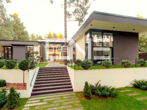 будинок за адресою Берегова вул., 12