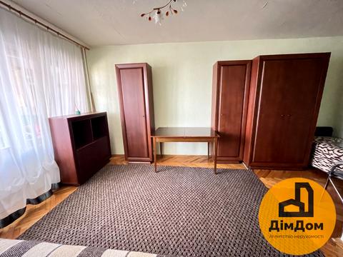 квартира за адресою Докучаєвська вул., 16