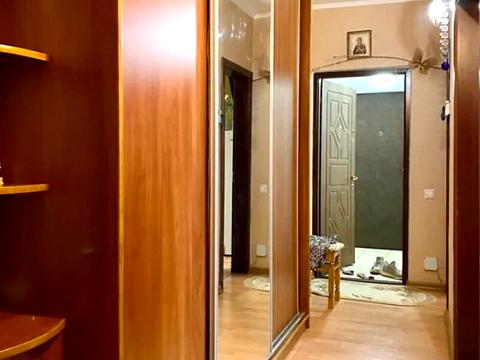 квартира за адресою Академіка Грушевського вул., 38