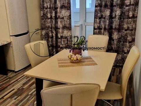 квартира за адресою Київ, Олександрівська вул., 1