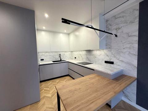 квартира за адресою Михайла Максимовича вул. (Онуфрія Трутенка), 28-Б