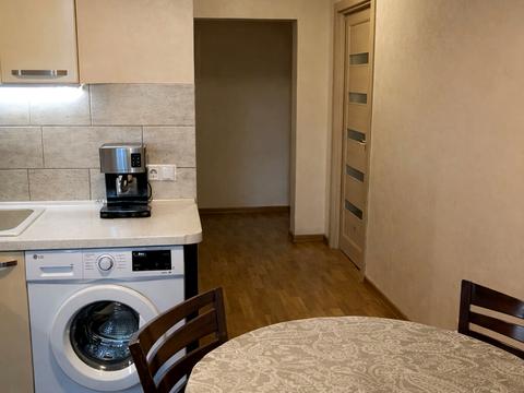 квартира за адресою Зодчих вул., 34