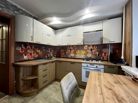 квартира по адресу Решетиловская ул. (Маршала Бирюзова), 86