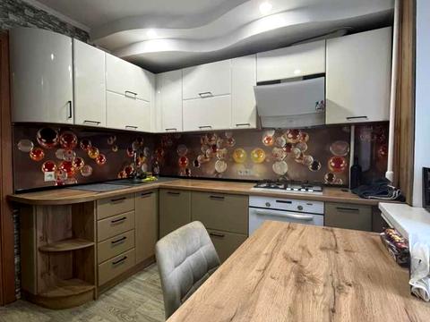 квартира по адресу Решетиловская ул. (Маршала Бирюзова), 86