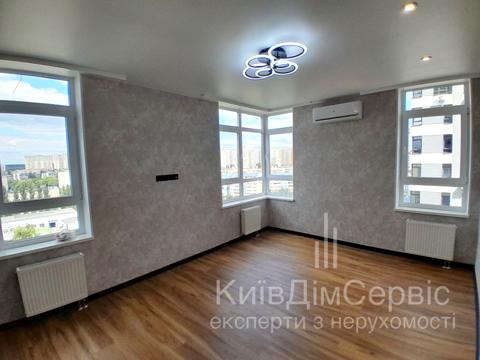 квартира за адресою Миколи Гулака вул., 4