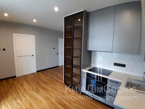 квартира за адресою Миколи Гулака вул., 4