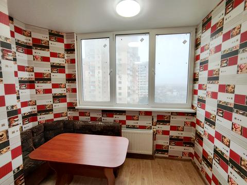 квартира за адресою Парусна вул. (Героїв Сталінграду), 20