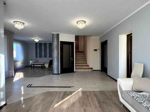 будинок за адресою с. Сокільники, Бічна Успенська вул., 16