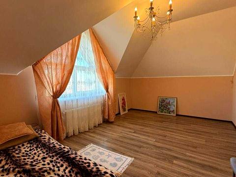 будинок за адресою с. Сокільники, Бічна Успенська вул., 16