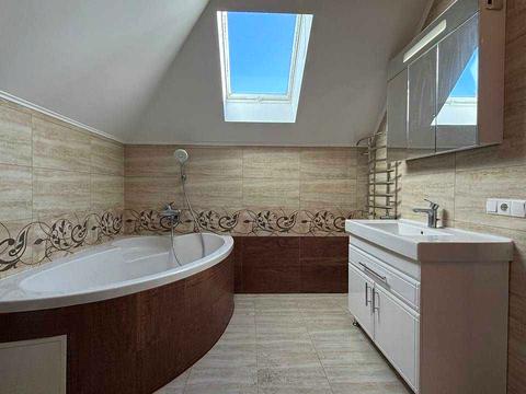 будинок за адресою с. Сокільники, Бічна Успенська вул., 16