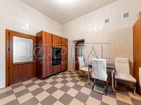 будинок за адресою Березова