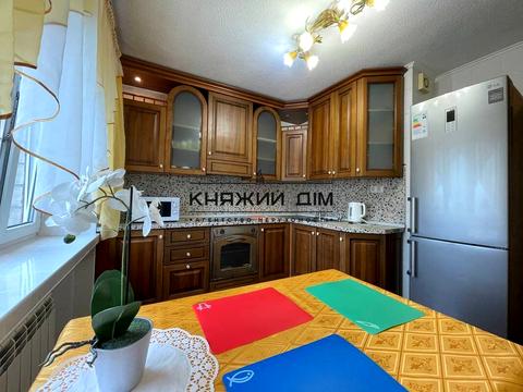 квартира за адресою Митрополита Андрея Шептицького вул. (Анатолія Луначарського), 22-В