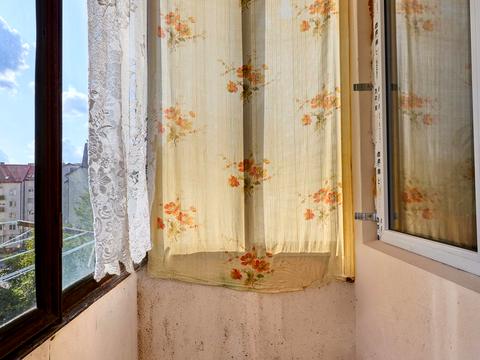 квартира за адресою Джона Ленона вул., 25