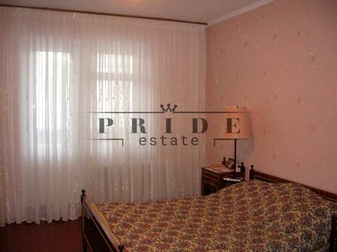 комерційна за адресою Червоної Калини просп. (Володимира Маяковського), 4