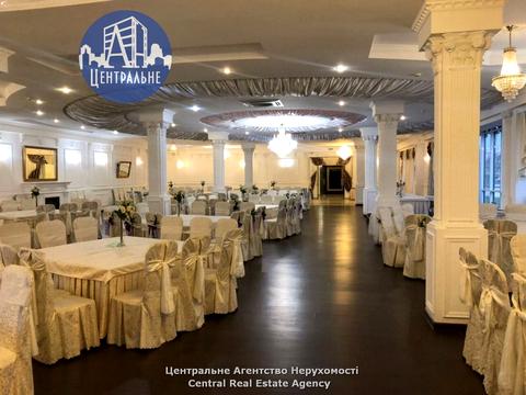 комерційна за адресою Руська вул., 242