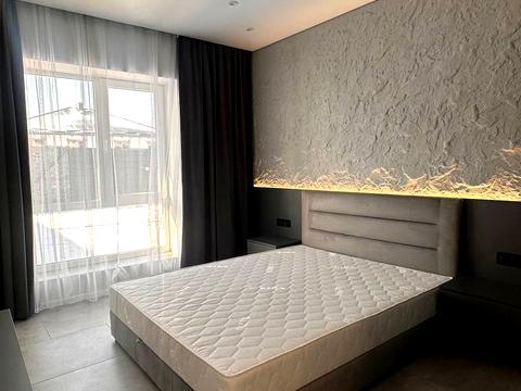 будинок за адресою Багряний масив