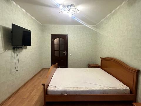 квартира за адресою Академіка Грушевського вул., 38