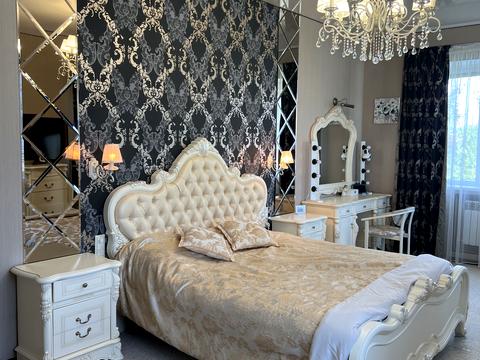 будинок за адресою луговая, 1